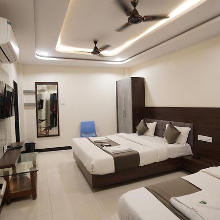 Hotel Dev Kripa Ujjain Exterior foto