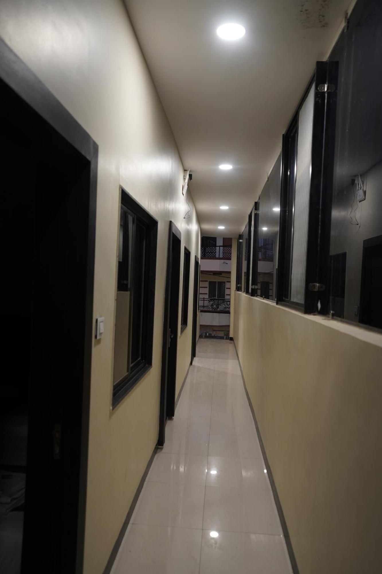 Hotel Dev Kripa Ujjain Exterior foto